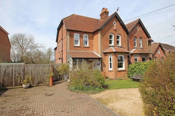 4 Bedroom Semi-Detac...
